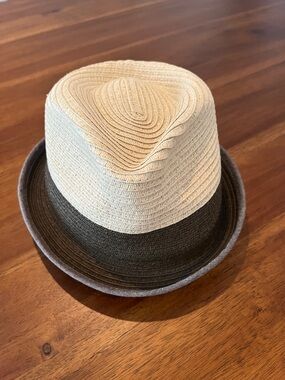 Ben Sherman Two-Tone Straw Trilby Hat in Cream and Brown S/M